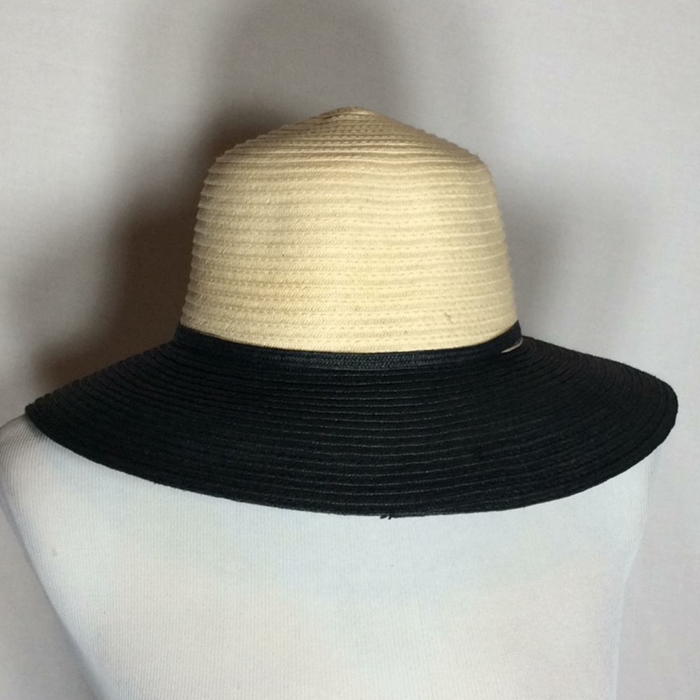 Floppy Straw Sun Hat